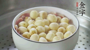 上鍋大火蒸1小時(shí)。