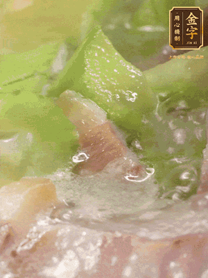 加一點(diǎn)糖、1碗開水煮到絲瓜半透明